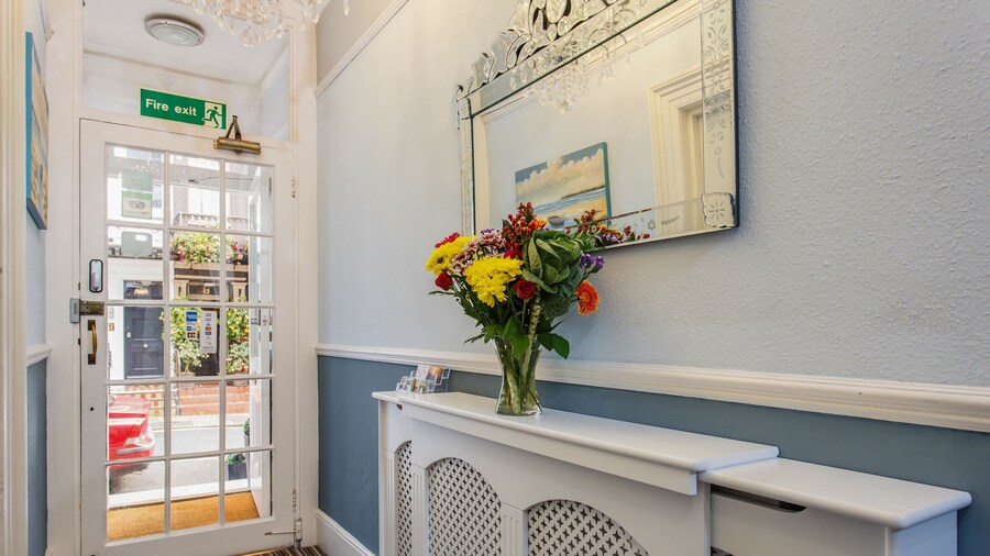 Brighton Surf Guest House