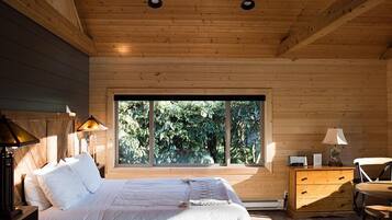 1 kamar tidur dan didekorasi berbeda-beda