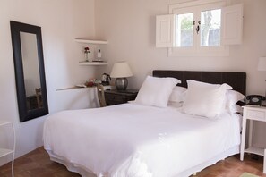 Standard Double | Egyptian cotton sheets, premium bedding, down duvets, pillow-top beds - Cas Gasi Boutique Hotel (Santa Eulalia del Rio)