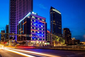 Exterior - Aloft by Marriott Tampa Downtown (Tampa)