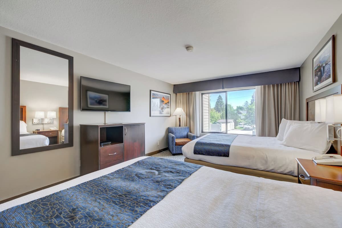 1 bedroom, premium bedding, tempur-pedic beds, in-room safe