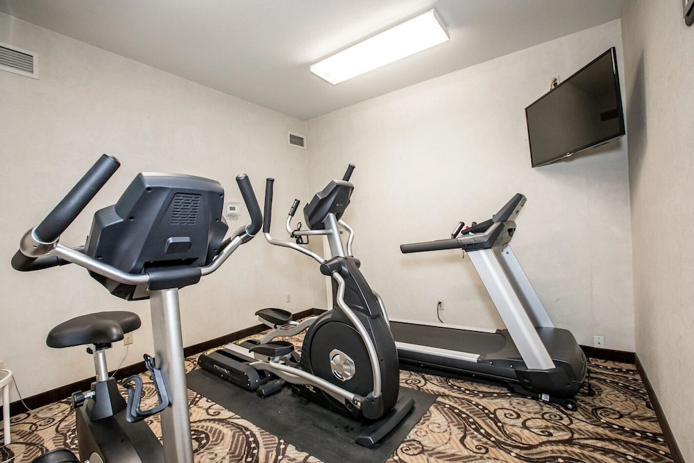 Whitefish Riverfront Hotel (The Pine Lodge renewed and reimagined) by null