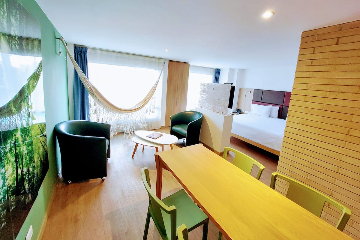 2 Schlafzimmer, hochwertige Bettwaren, Minibar, Zimmersafe