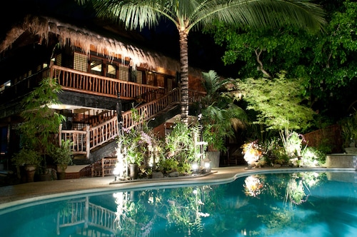 Nabulao Beach and Dive Resort