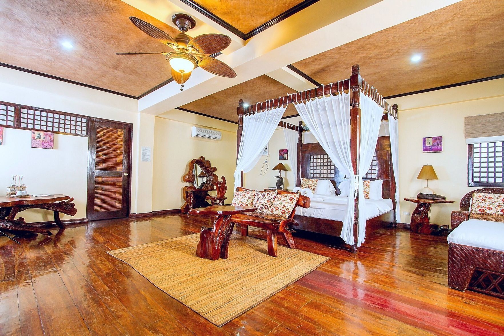 오리/거위털 이불, 각각 다르게 가구 비치, 책상, 침대 시트