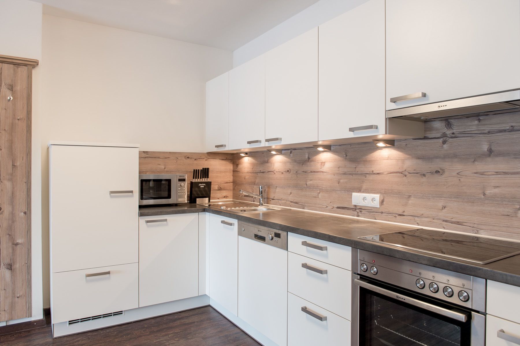 apartment, 2 bedrooms, balcony, mountain view (top 3) | private kitchen | fridge, microwave, dishwasher, coffee/tea maker