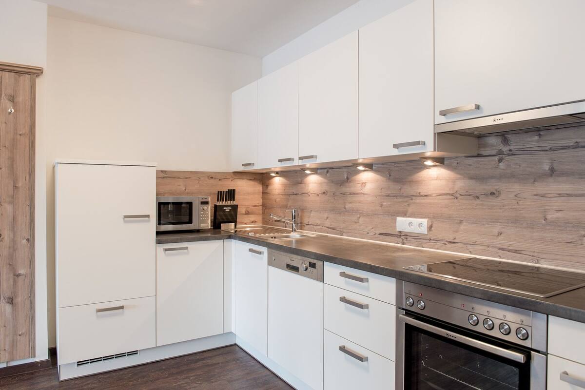 apartment, 2 bedrooms, balcony, mountain view (top 3) | private kitchen | fridge, microwave, dishwasher, coffee/tea maker