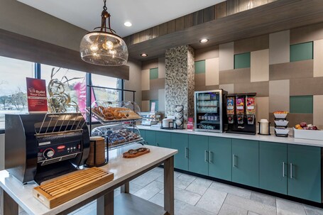 Best Western Plus Apple Valley Lodge Pigeon Forge - Image 3