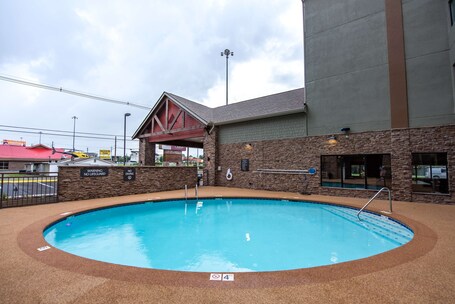Best Western Plus Apple Valley Lodge Pigeon Forge - Image 6