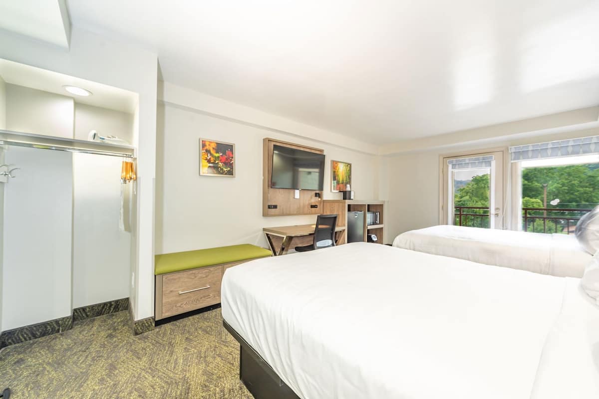 Desk, iron/ironing board, free WiFi, bed sheets