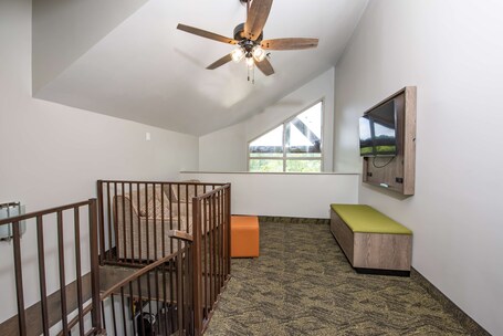 Best Western Plus Apple Valley Lodge Pigeon Forge - Image 24