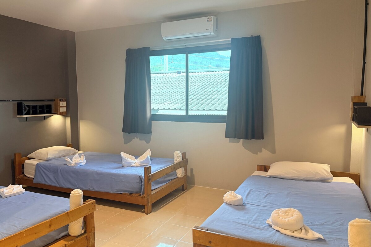 Cortinas blackout, wifi y ropa de cama 