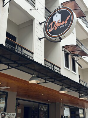 Exterior - Dfeel House (Patong)