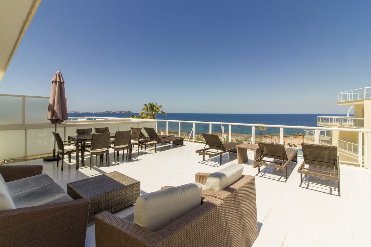 Deluxe-Suite, 3 Schlafzimmer, Terrasse, Meerblick | Ausblick vom Zimmer