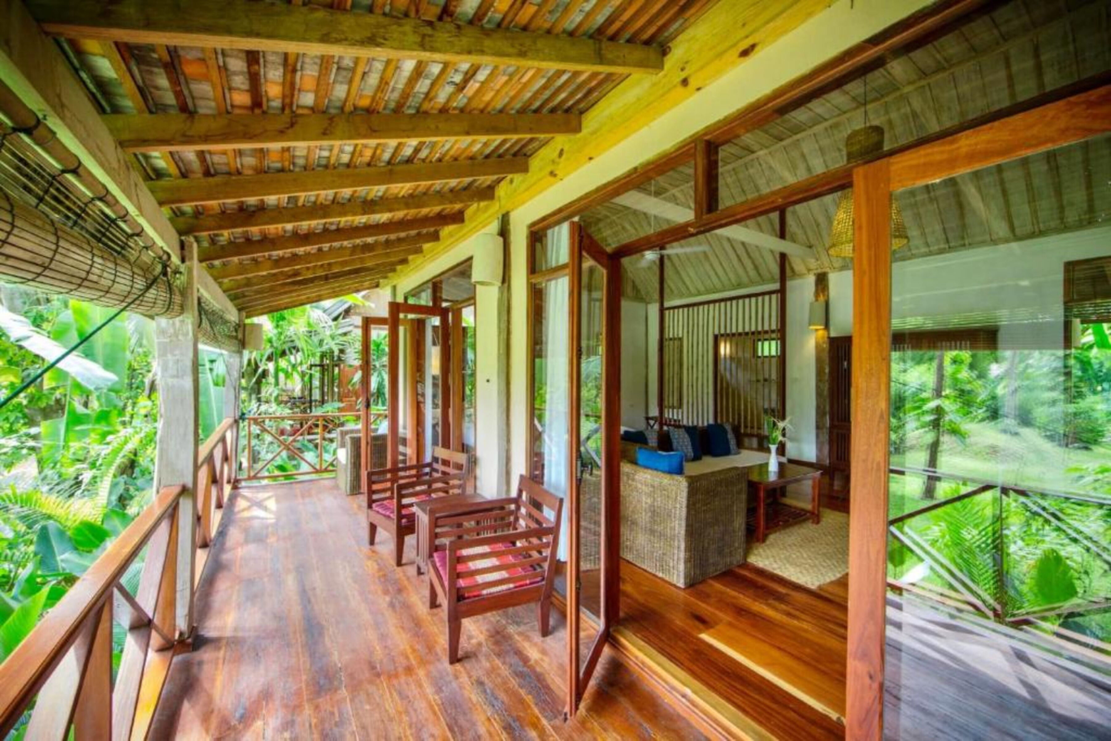 Private Garden Boutique Villa Suite  | Living area | Flat-screen TV
