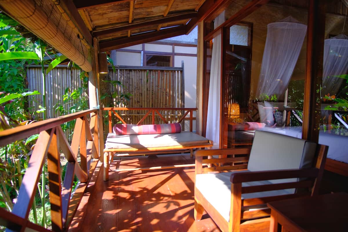 Family Suite, 2 Bedrooms, Garden View | Minibar, in-room safe, desk, laptop workspace