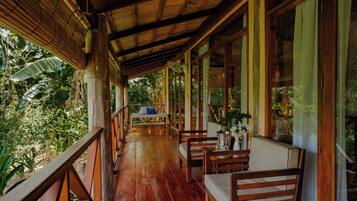 Family Suite, 2 Bedrooms, Garden View | Terrace/patio