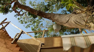 Mặt tiền nơi lưu trú