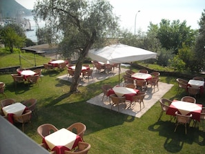 Aperto a pranzo e cena
