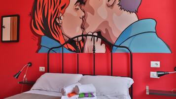 Chambre Double, 1 lit double (Private External Bathroom) | Couette en duvet d'oie, Wi-Fi gratuit, draps fournis