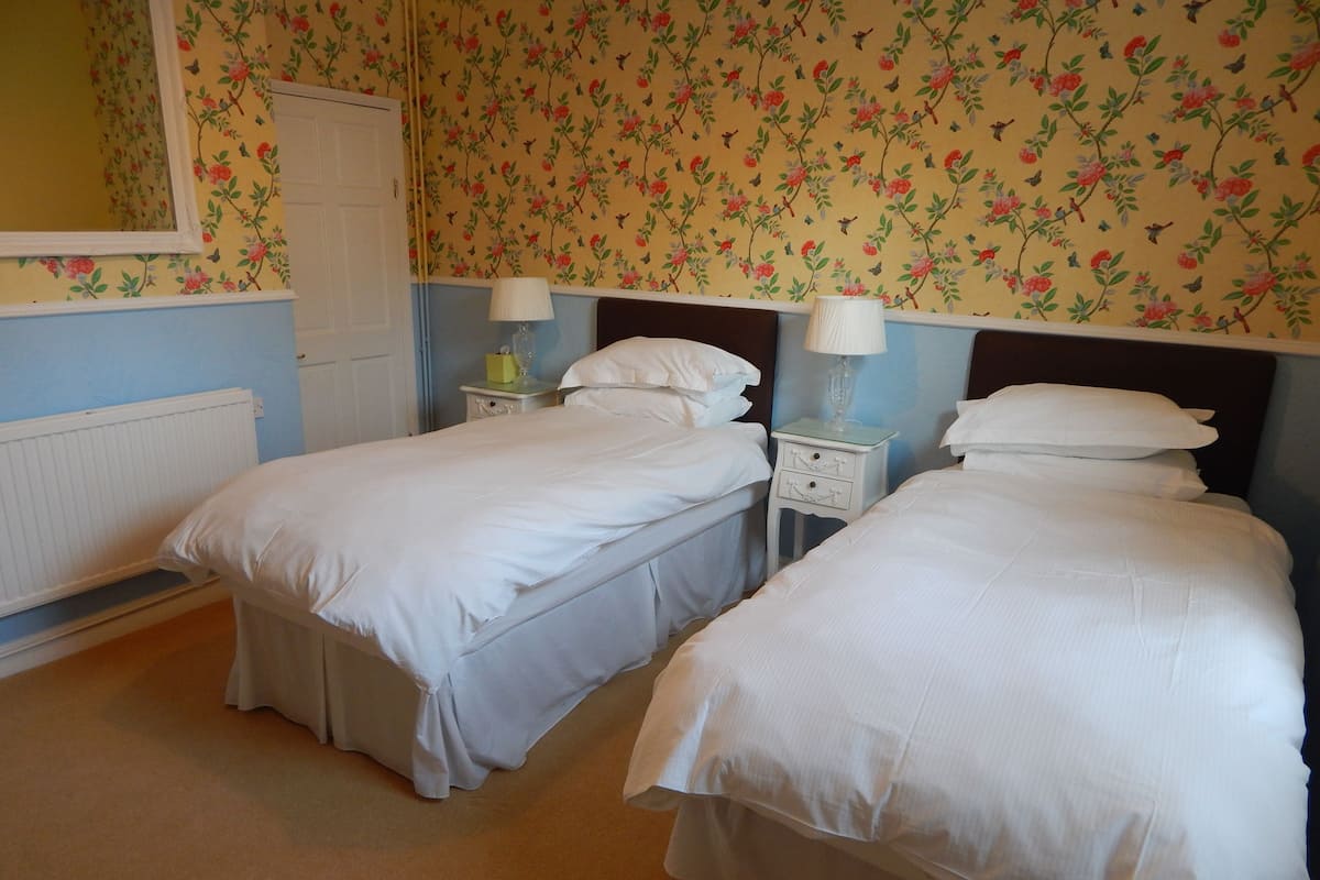 Iron/ironing board (on request), WiFi (free), bed sheets