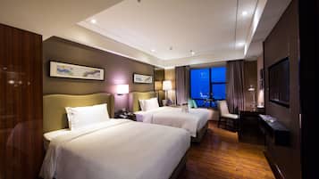 Executive Room, 2 twin beds | In-room safe, free WiFi