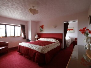 Standard Suite, Private Bathroom - Pointers Guest House (Huntingdon)