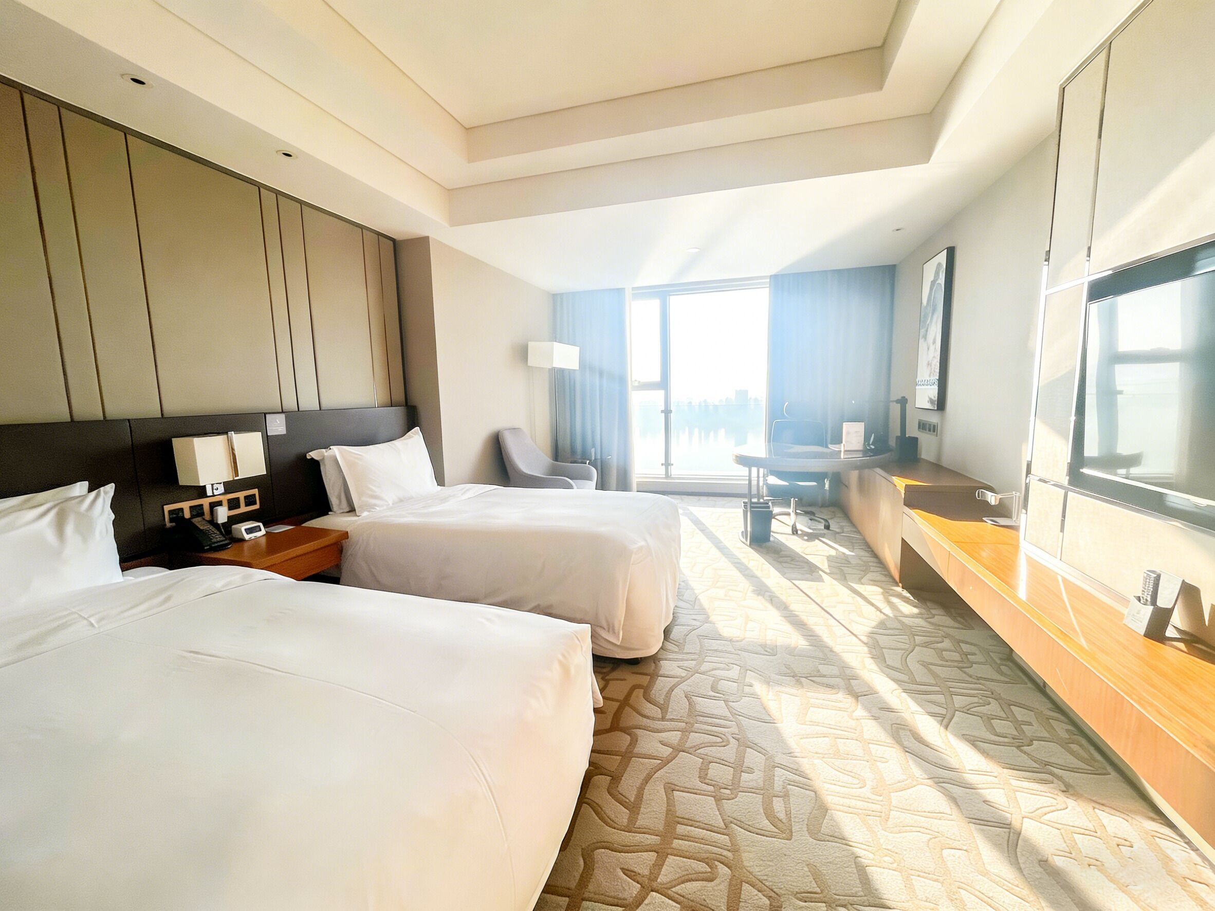 Tomannsrom, hageutsikt (Empress) | Sengetøy av topp kvalitet, dundyner, minibar og safe på rommet