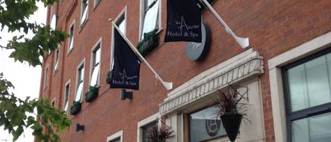 EntrĂ©e de lâhĂ©bergement