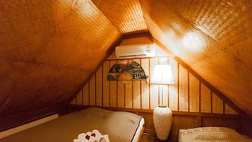 行政客房 (Mezzanine Room ) | 迷你吧、客房内保险箱、免费 WiFi、轮椅无障碍