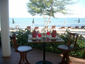 Restaurant - Coral Hotel Bangsaphan (Bang Saphan)