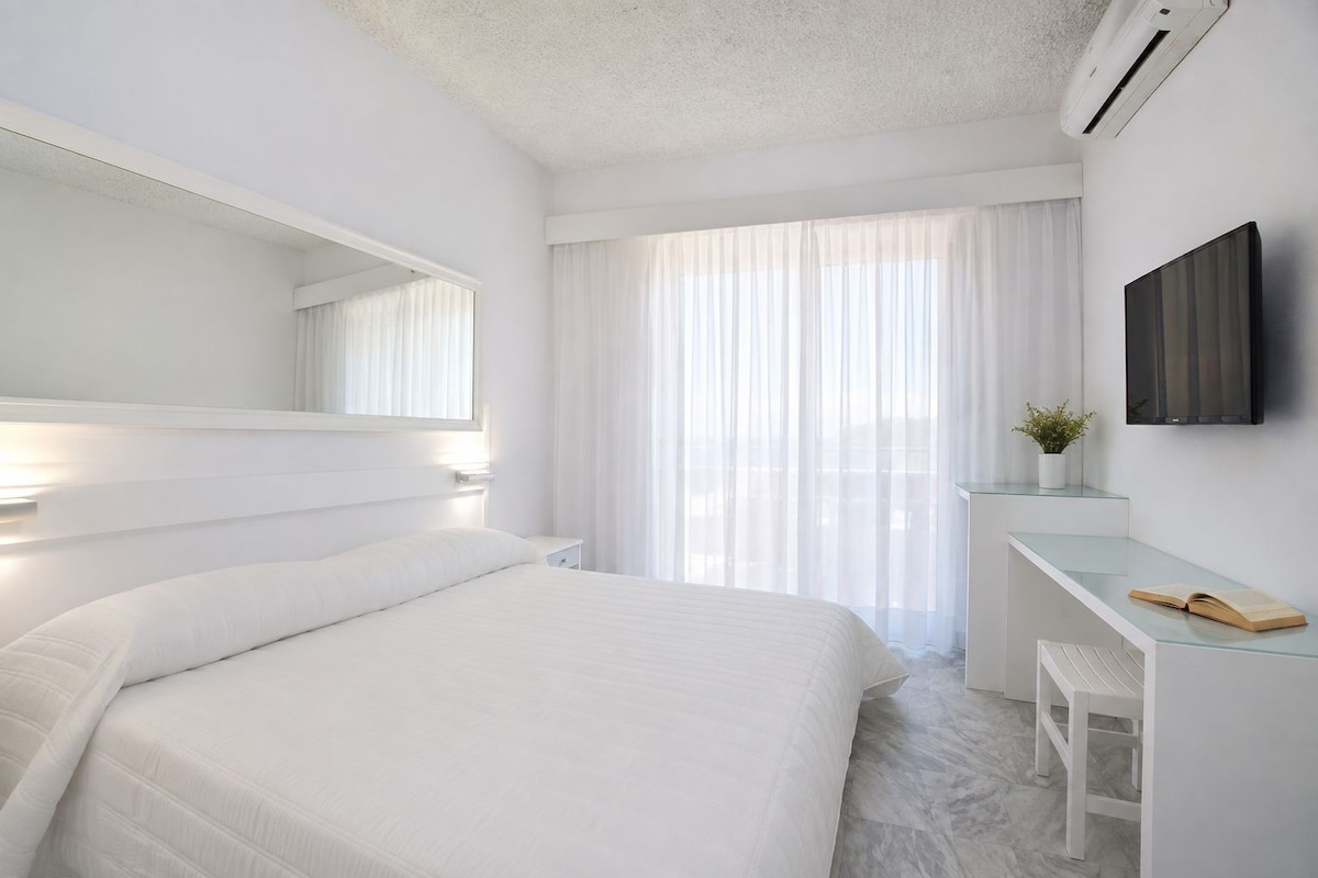 Superior Room, Sea View