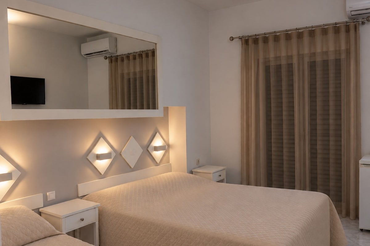 Habitación triple | Sábanas de algodón egipcio y ropa de cama de alta calidad