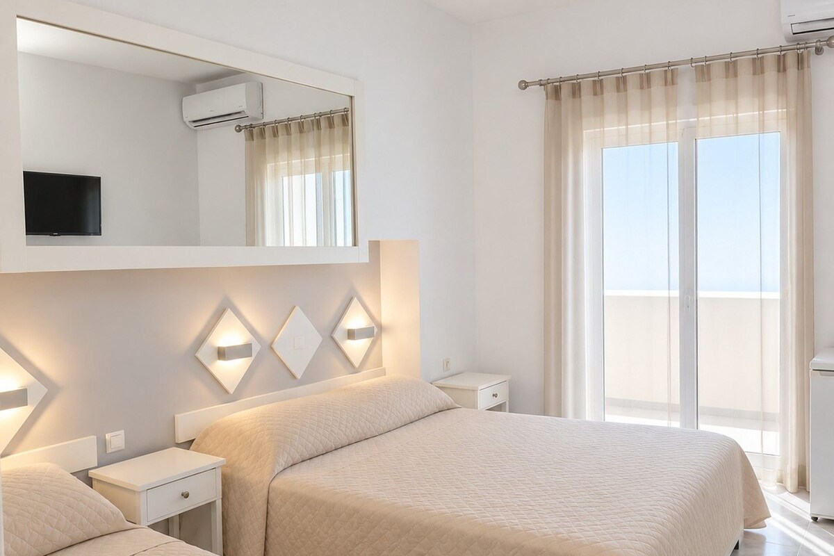 Habitación triple | Sábanas de algodón egipcio y ropa de cama de alta calidad