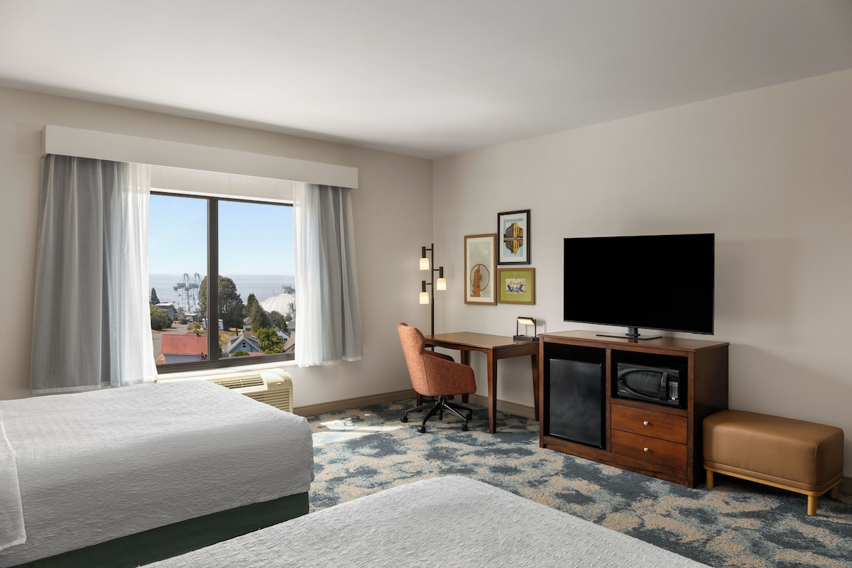 Room, 2 Queen Beds, Refrigerator & Microwave (Water) | Premium bedding, desk, laptop workspace, cribs (free)
