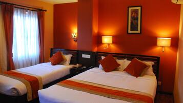 Deluxe Room | In-room safe, iron/ironing board, free WiFi
