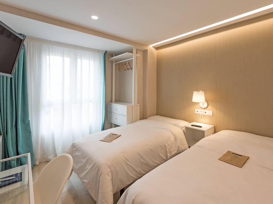 Wi-Fi gratuit, draps fournis