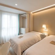 Hostal La Lonja