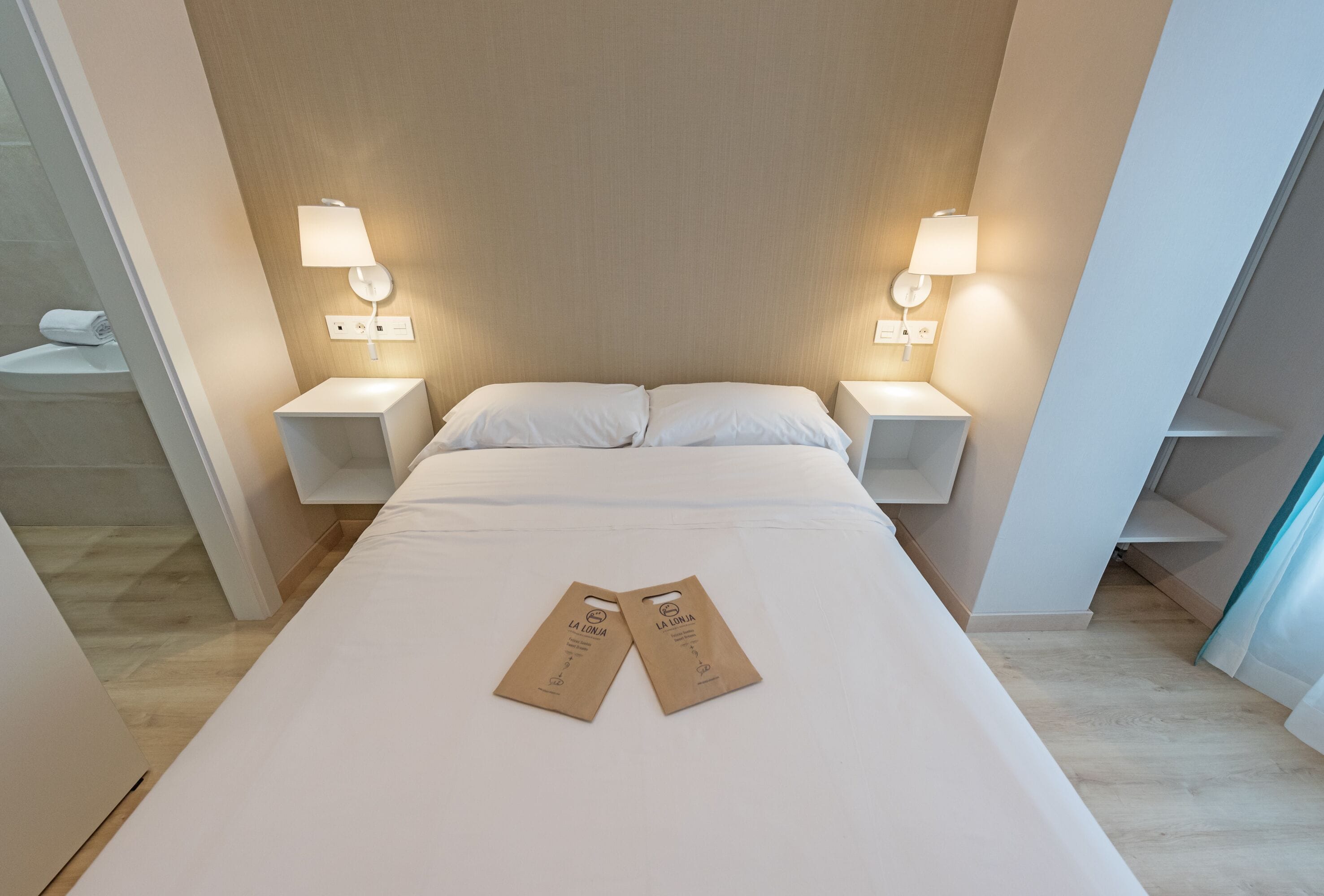 Tweepersoonskamer | Gratis wifi, beddengoed