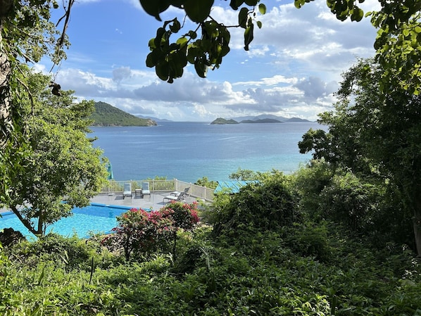 Condo, 1 chambre | Piscine | 3 piscines extérieures, accès possible de 6 h à 21 h, chaises longues