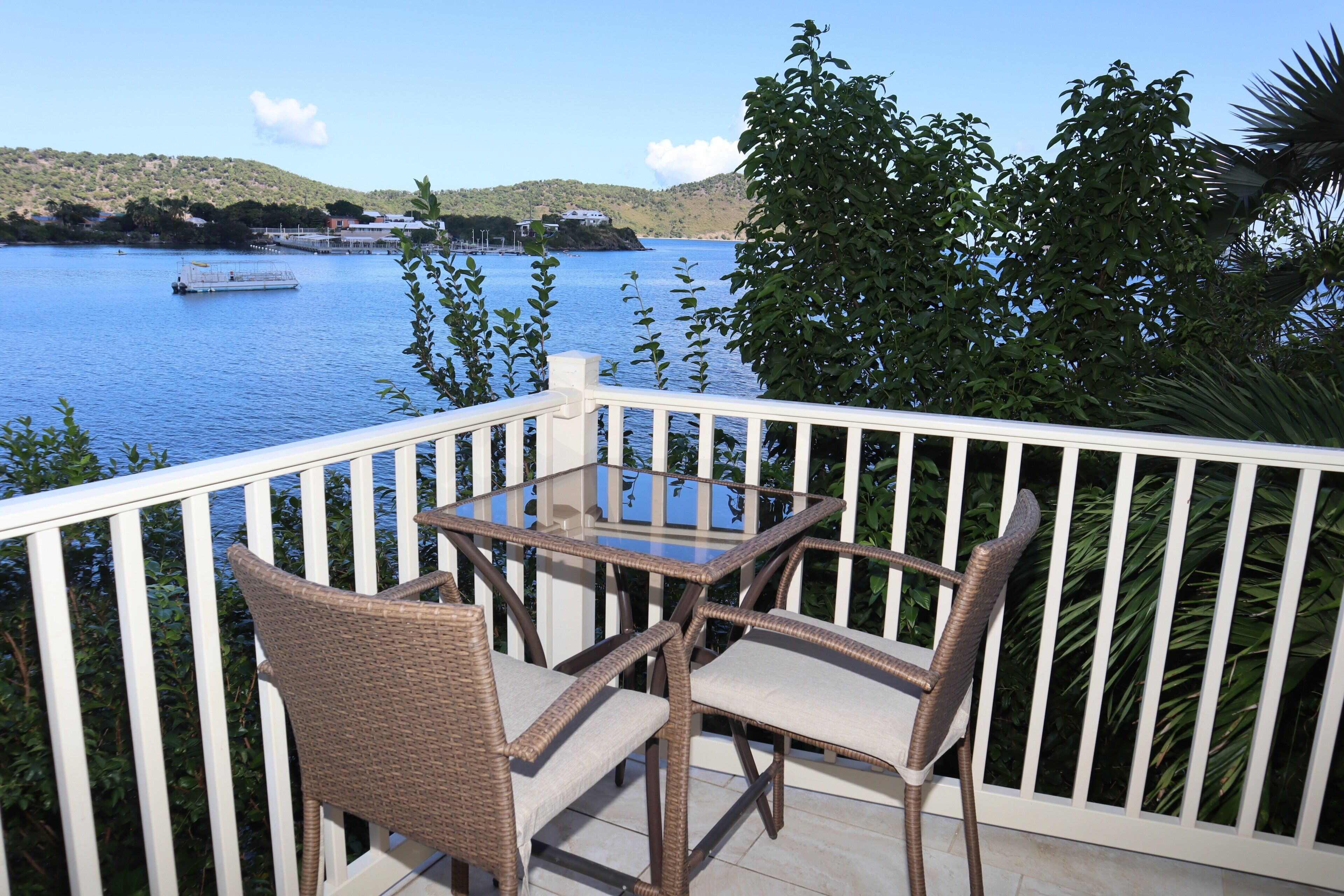 Studio | Outdoor dining