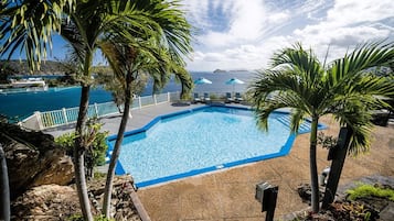 Condo, 1 Bedroom | Pool | 3 outdoor pools, open 6:00 AM to 9:00 PM, sun loungers