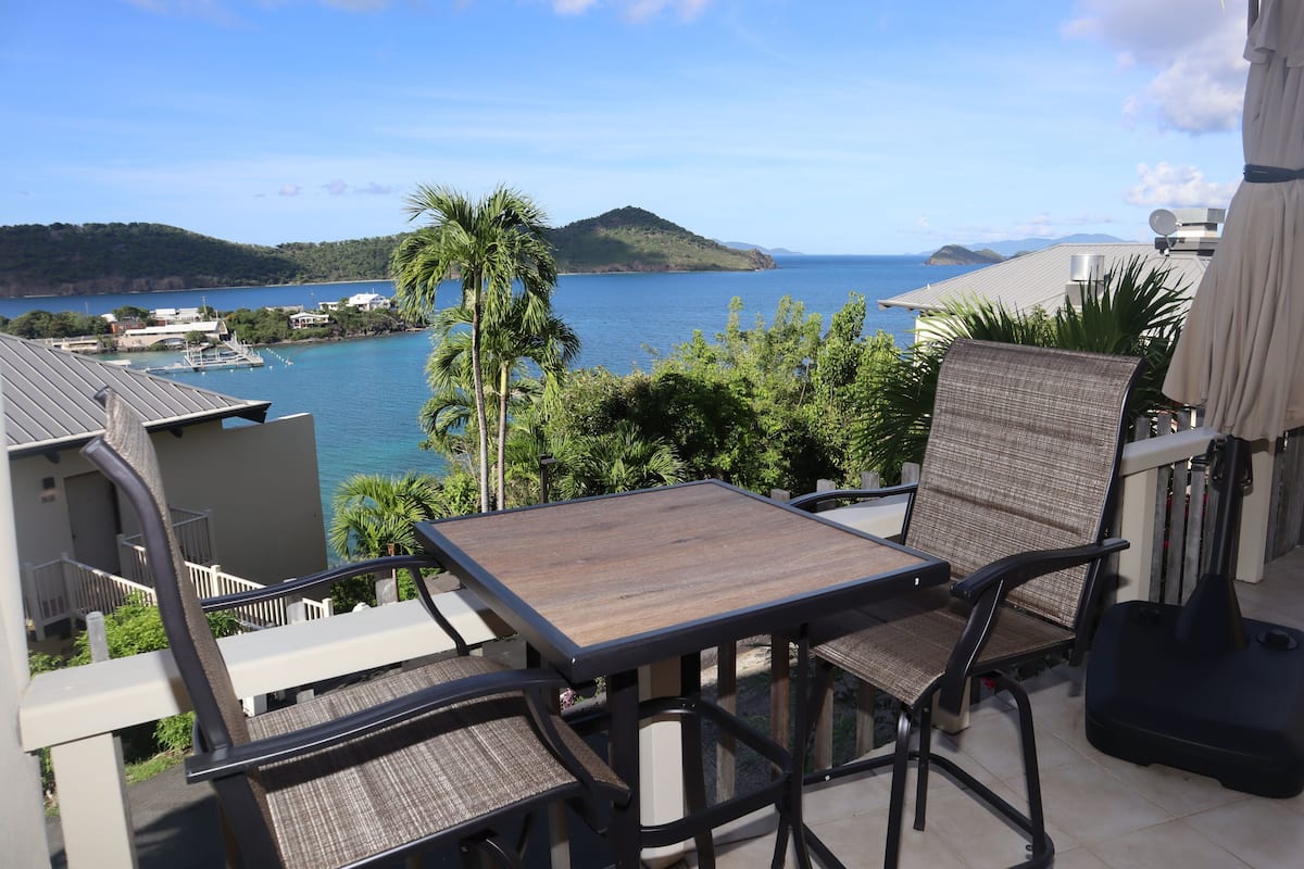 Condo, 1 Bedroom | Outdoor dining