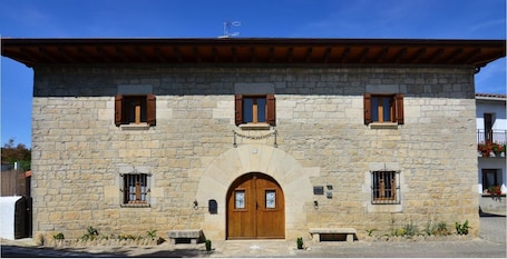 Casa de la Cadena
