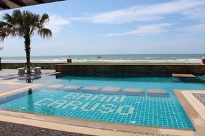 Outdoor pool - Baan Caruso (Ban Laem)