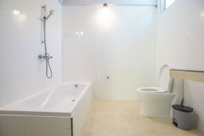 Private Garden villa with bath tub and open shower