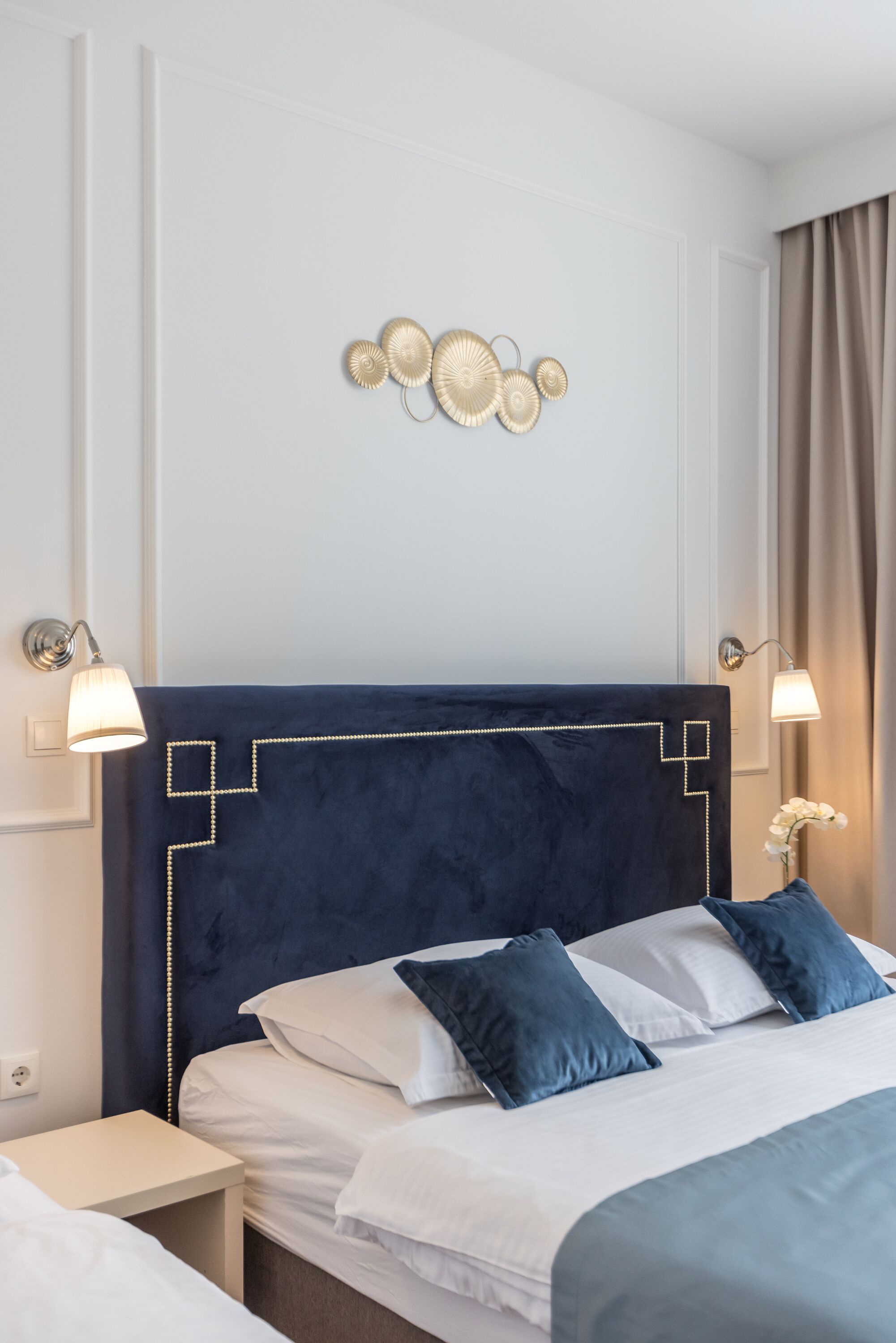 standard triple room | in-room safe, desk, blackout curtains, soundproofing