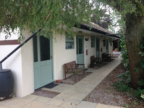 Exterior - Beoley Lodge (Redditch)