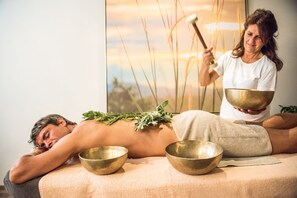 Turkish bath/hammam, body treatments, body wraps, body scrubs, facials