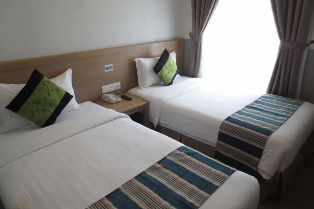 Desk, iron/ironing board (on request), WiFi (free), bed sheets